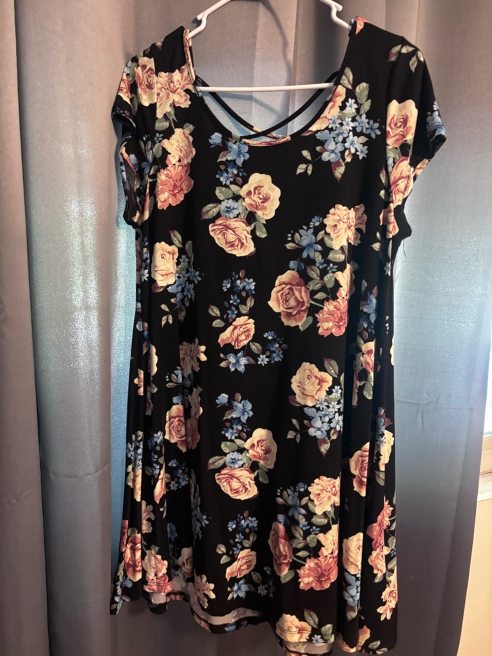 Black Floral Short Sleeve Swing Dress with Pink Roses